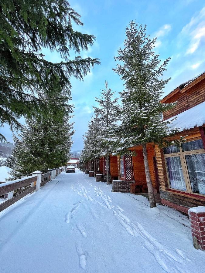 Aspen Hotel Slavske Exterior photo